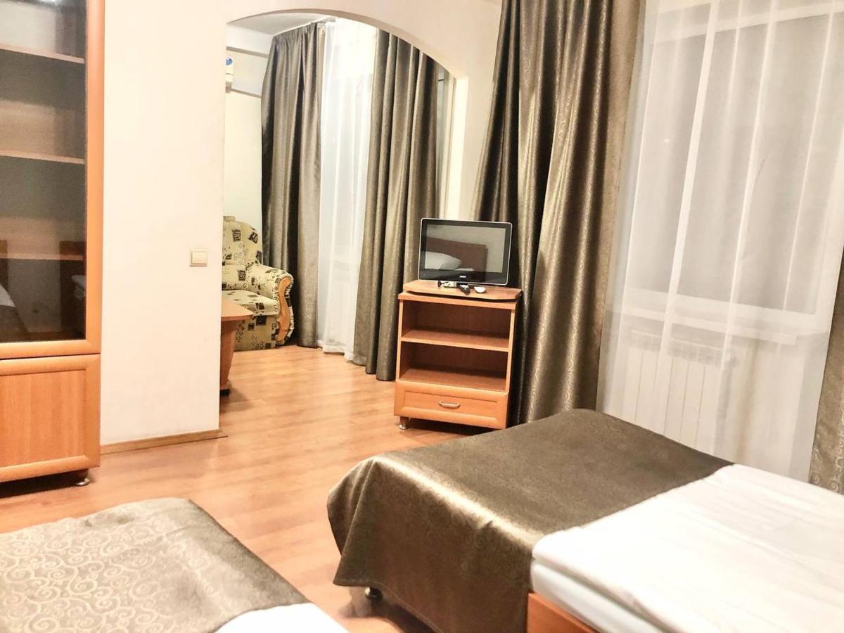 Hotel 7F Kiev Eksteriør bilde