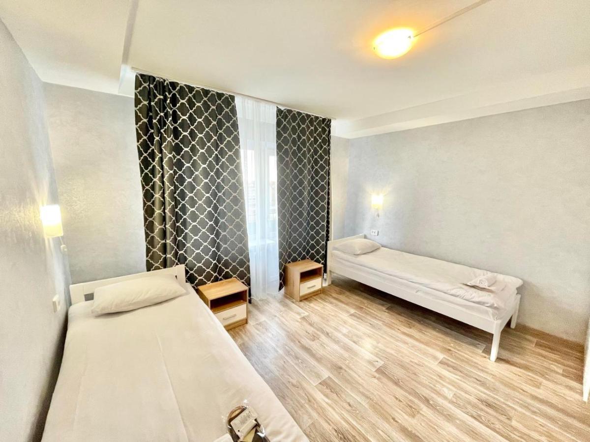 Hotel 7F Kiev Eksteriør bilde